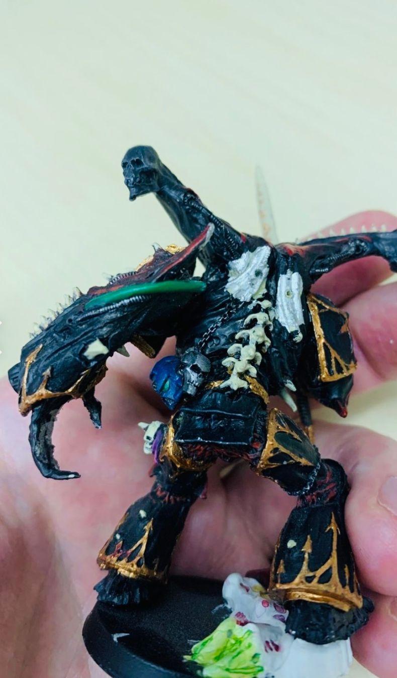 Statuette: Warhammer 40000 Chaos Space Marines Dämonenprinz – Usato da Winterthur venduto da Compiorg 2