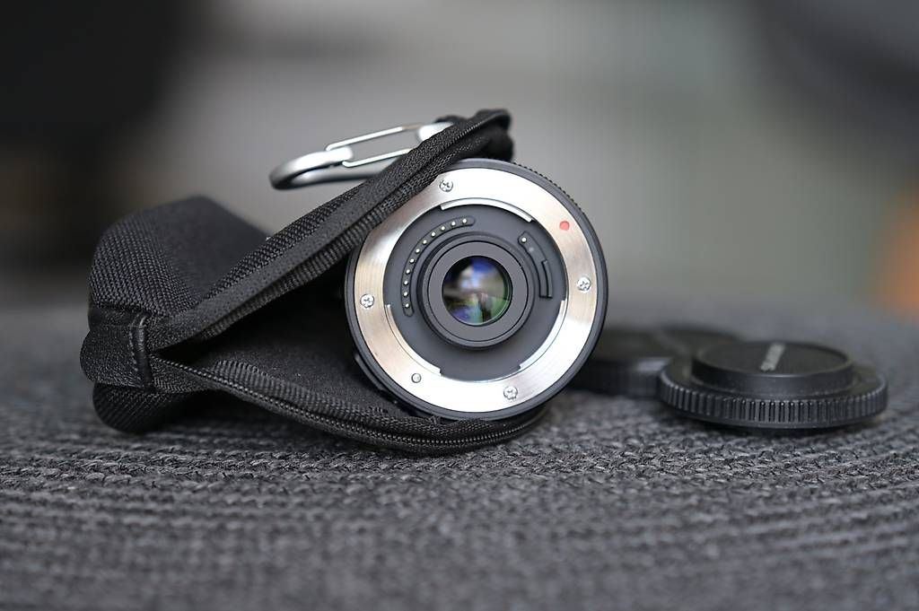 Olympus Obiettivi: Olympus / OM System 2.0 Telekonverter – Usato da Dübendorf venduto da seadart 1