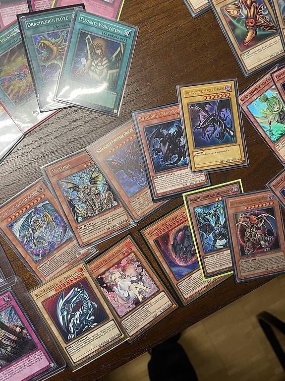 Yugioh Carte collezionabili: Yugioh sammlungs auflösung – Usato da Oberbuchsiten venduto da Swissguy 1