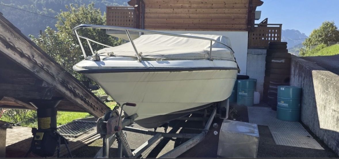 Jeanneau Barche: À vendre bateau + remorque  – Usato da Collombey venduto da tugach 1