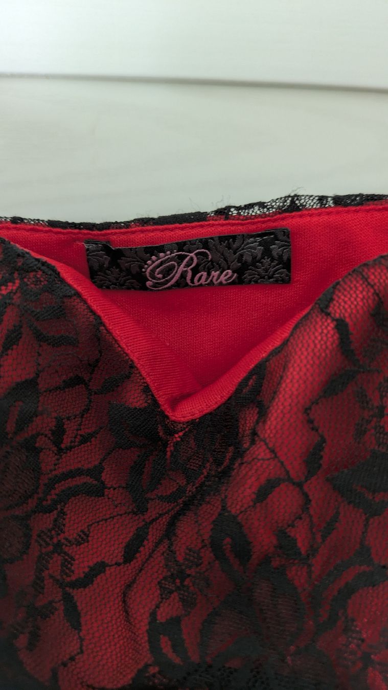 Kleider: Kleid rot mit schwarzer Spitze kurz Gr. S – Neu und originalverpackt aus Grüningen von mangaka 2