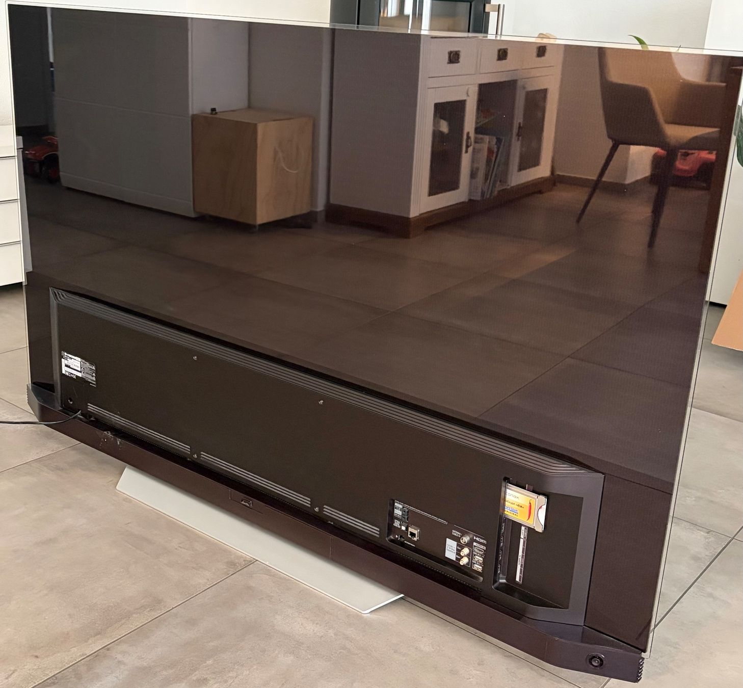 LG Televisori: LG OLED 65 E7V – Usato da Utzenstorf venduto da Hubler3 2
