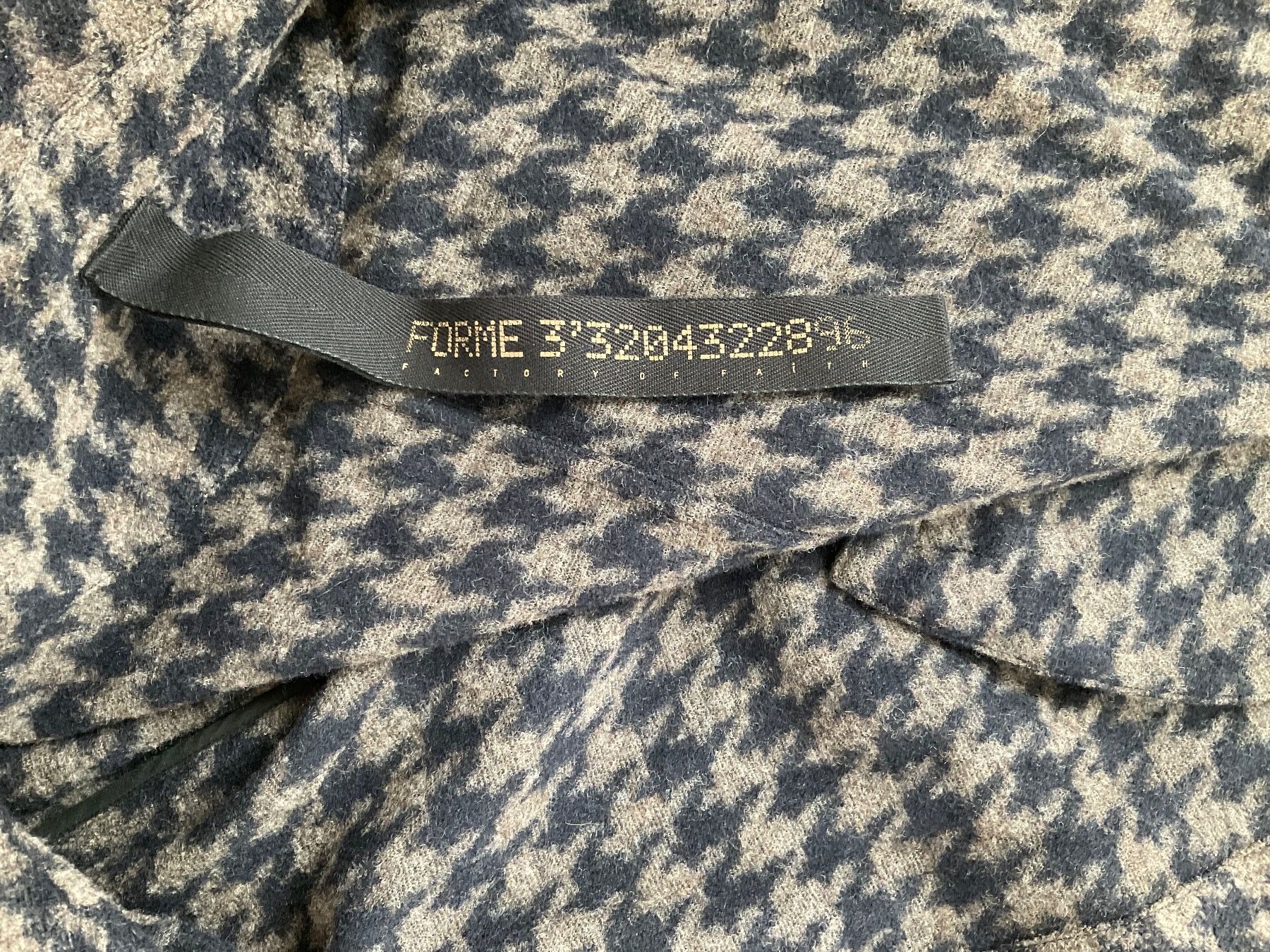 Jacken: Jacke von Forme 3‘204 – Neu (gemäss Beschreibung) aus Bern von Gabriela32 6