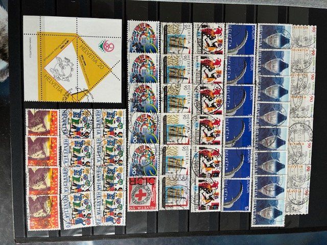 Tutti i francobolli: Schweizer Briefmarken 1862 -2025 93 Seiten – Usato da Zürich venduto da han_s2g2 6