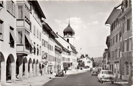 ZURZACH Schwertgasse mit Auto