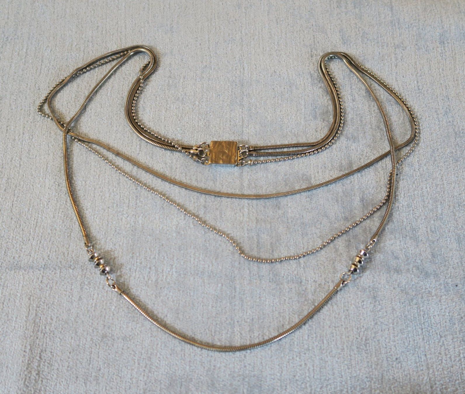 Catenine: Metallkette 3 Reihen – Usato da Brittnau venduto da marlenestone 1