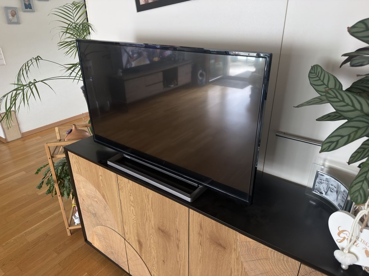 Televisori: Toshiba Smart Tv – Nuovo (secondo la descrizione) da Erlinsbach SO venduto da dopadach 1