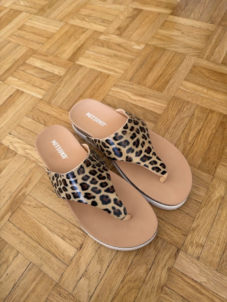 Scarpe da donna: Tongs léopard Mitsuko  – Usato da Le Locle venduto da Mayd_h