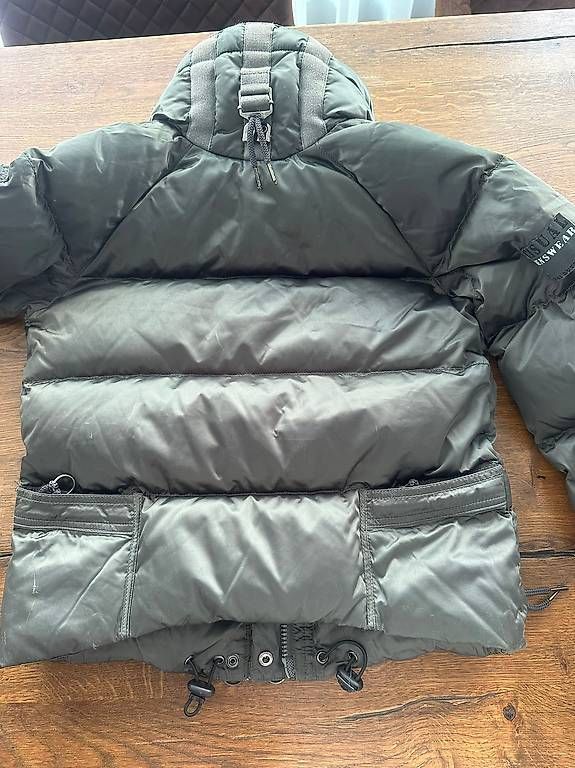 Vestes & Manteaux: Winterjacke – D'occasion à Grosshöchstetten par Qenko 4