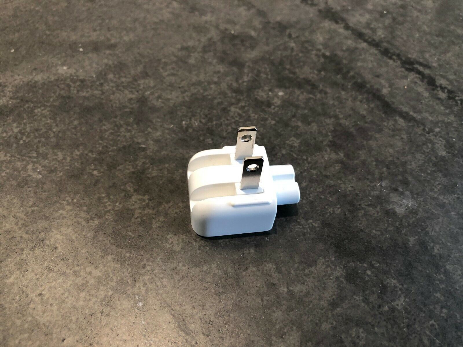 Laufwerke & Adapter: USA JP Adapter Reisestecker Apple iPhone iPad MacBook Netzte – Neu (gemäss Beschreibung) aus Kirchdorf AG von Apost008 1