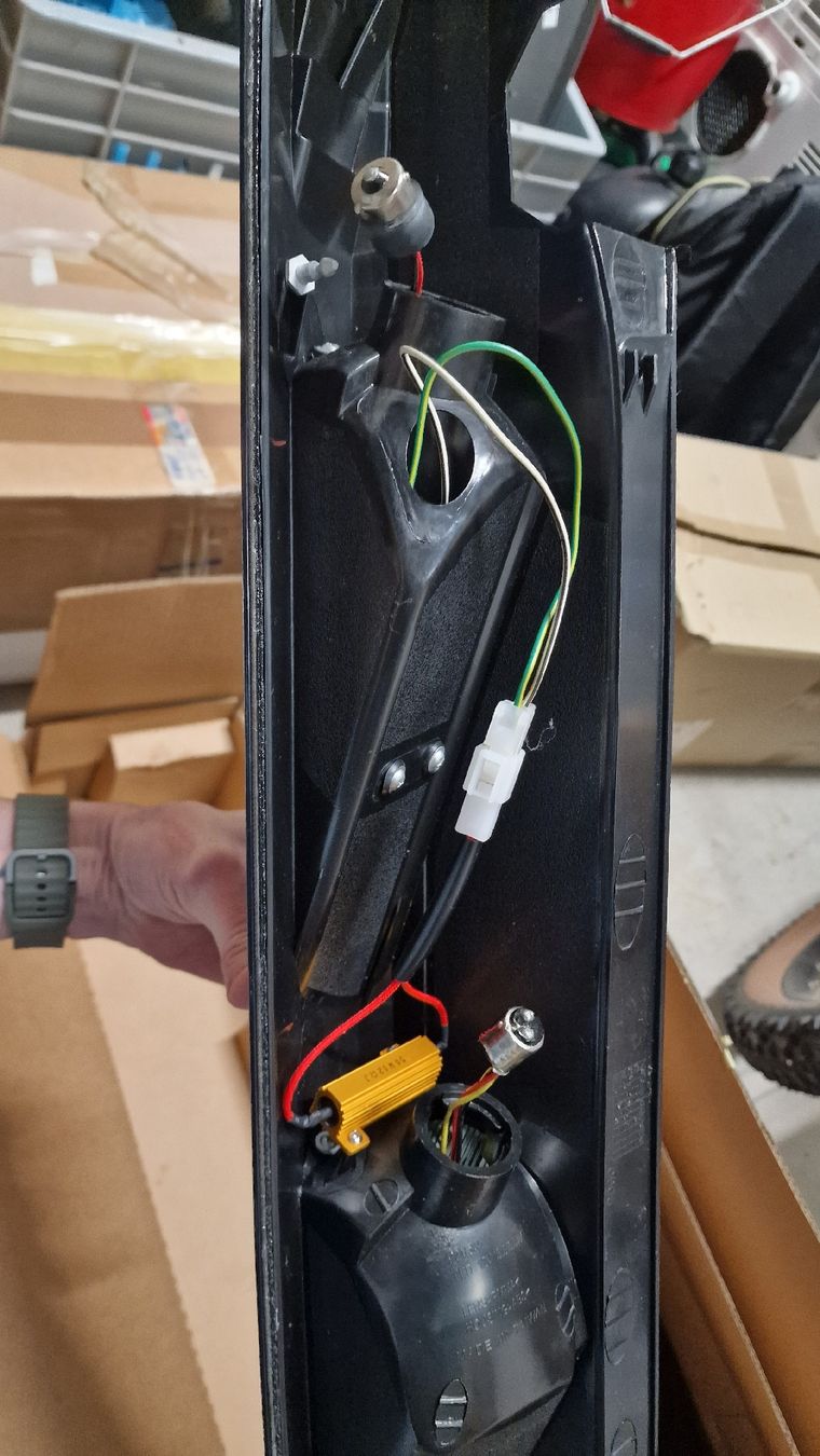 Ford Fari: LED Rückleuchte Smoke - Focus RS MK2 – Difettoso da Gossau SG venduto da saend_92 1