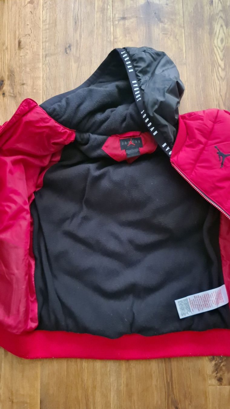 Jordan Jacken: Jordan jacke – Gebraucht aus Wittenbach von Tigerlili 2