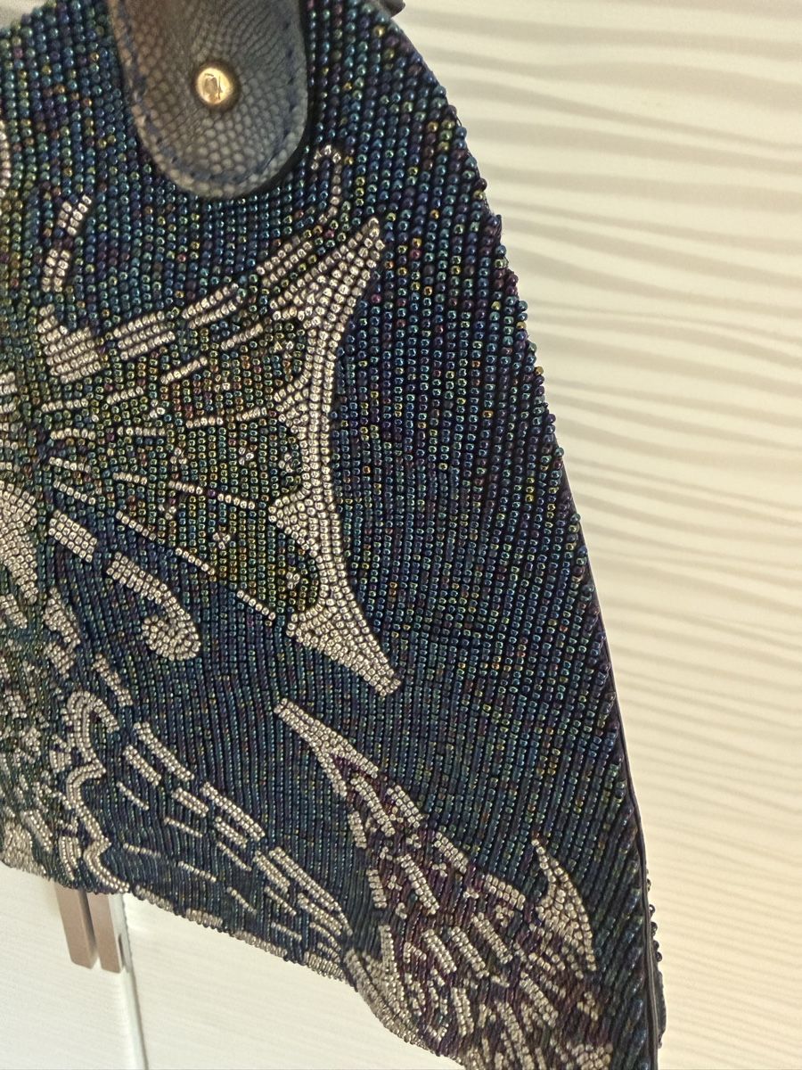 Fendi Borse da donna: Fendi beaded Trapezio limited edition bag  – Nuovo (secondo la descrizione) da Langnau am Albis venduto da anjalimkchotani 8