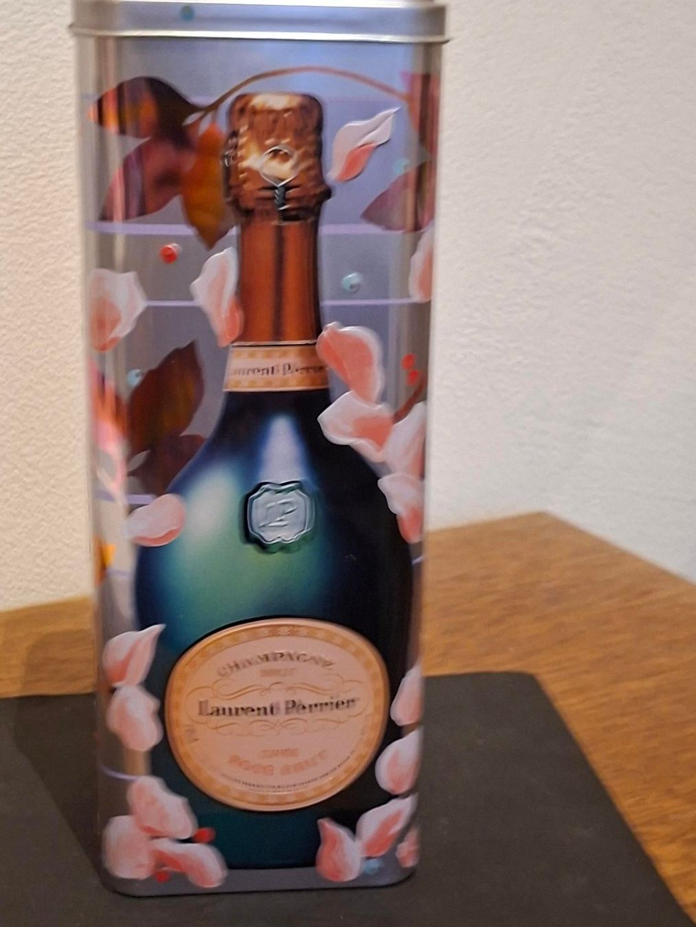 Wein: Champagner Laurent Perrier Constellation 2018, OVP – Gebraucht aus Obfelden von Kleha 4