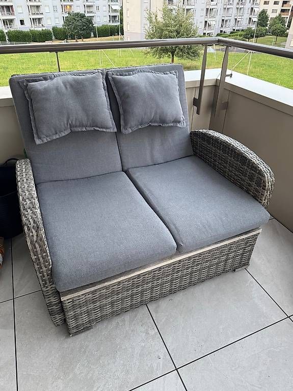 Sofas: Zweier - Lounge – D'occasion à Kriens par knes.stefi 4