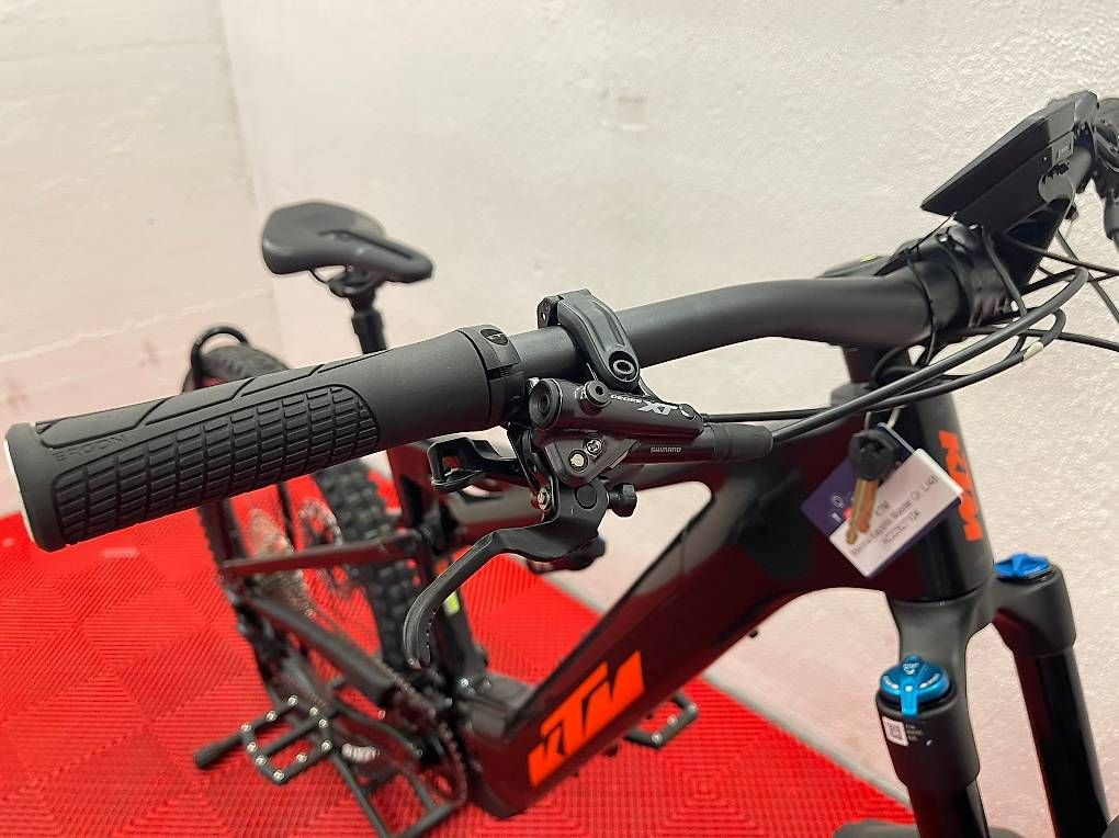 Velos: KTM MACINA KAPOHO MASTER NEU Gr. M – Gebraucht aus Diessenhofen von MotoshopZachmann 2