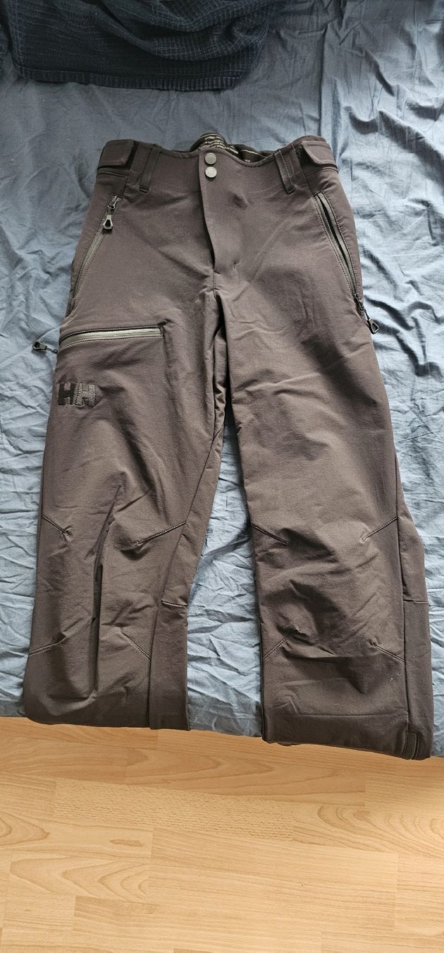 Helly Hansen Hosen: Helly Hansen Outdoorhosen – Neu (gemäss Beschreibung) aus Beckenried von san_27bd