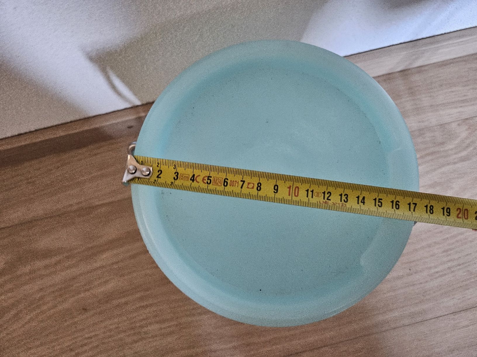 Sonstiges für Haushalt & Wohnen: Seau en plastique bleu clair - solide 3 litres – Gebraucht aus La Joux FR von car_ck96 1