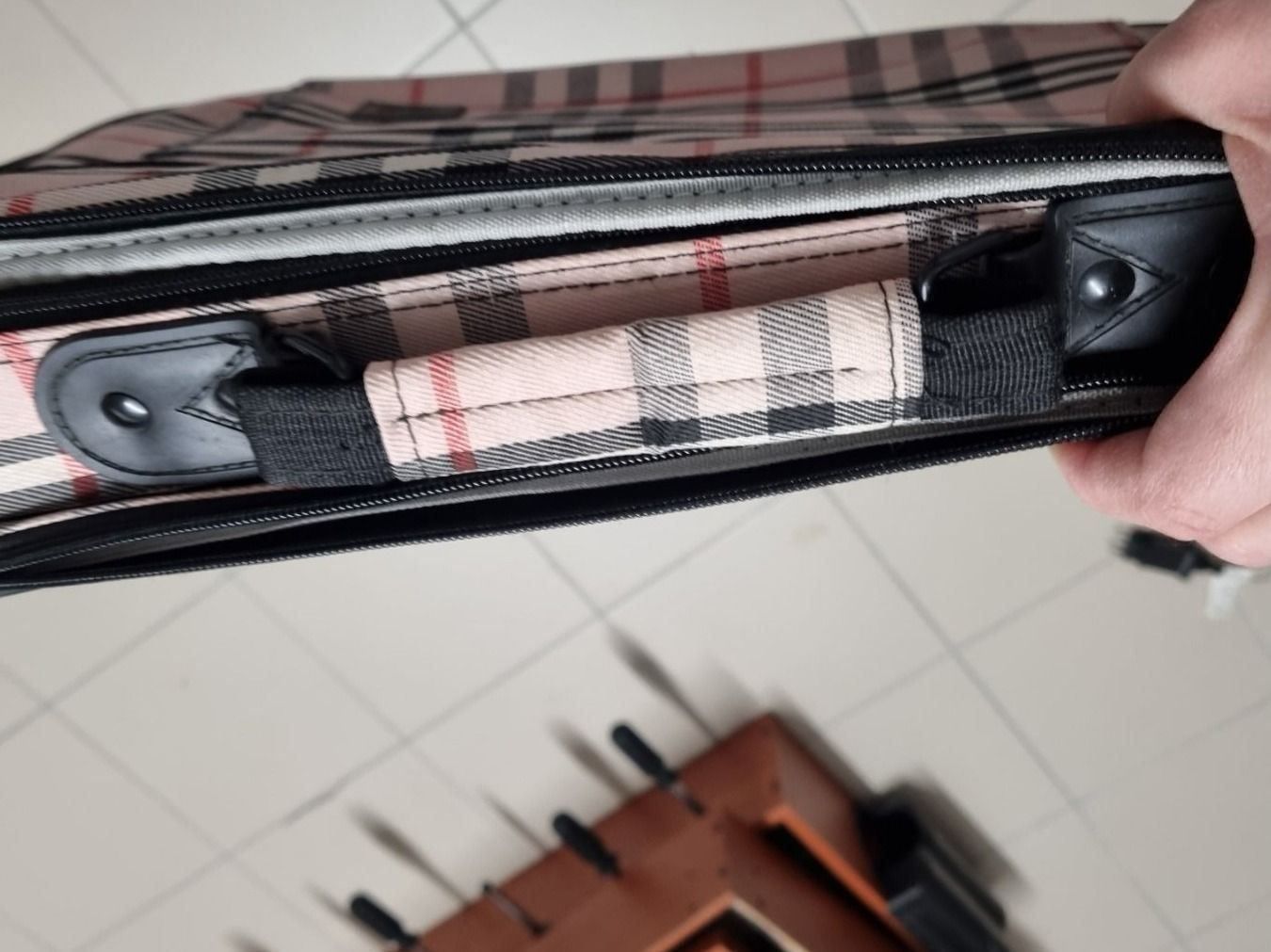 Valigie & Borse: Lap Top Notebook Tasche Aktentasche – Nuovo (secondo la descrizione) da Berg TG venduto da lisboa.sky 3