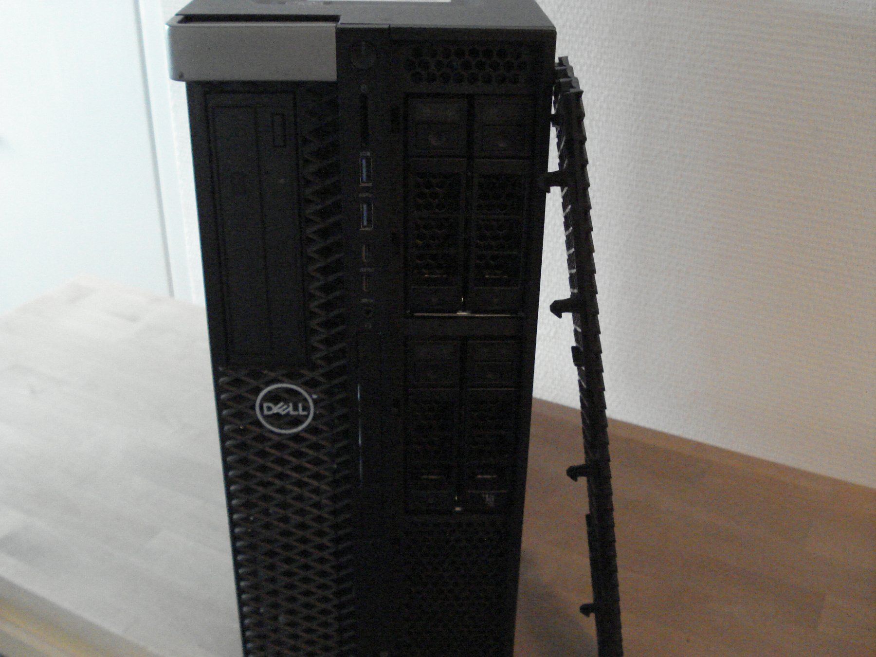 Dell PC: Dell Percision 7820 Workstation & Win 11 14Kern CPU & SSD – Usato da Sirnach venduto da Cookie03 4