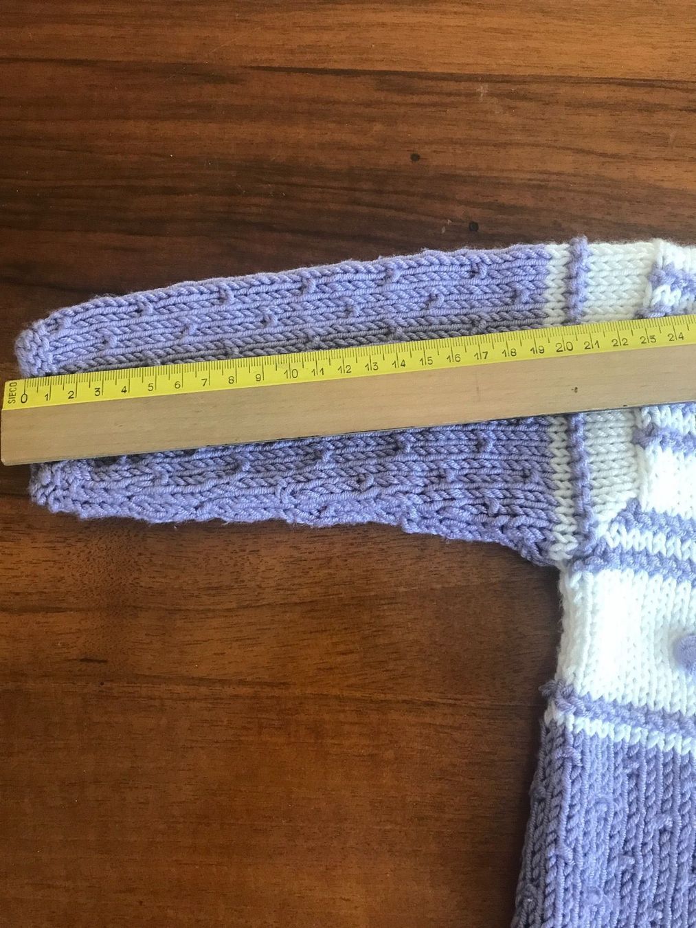 Giacche & Cappotti: KINDERSTRICKJÄGGLI Von Hand Gestrickt – Nuovo (secondo la descrizione) da Hochdorf venduto da la_nationale 5