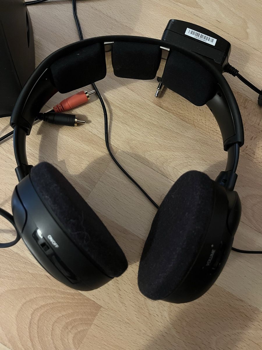 Sennheiser Cuffie: Sennheiser TV-Funkset – Usato da Zürich venduto da Deyaso 4