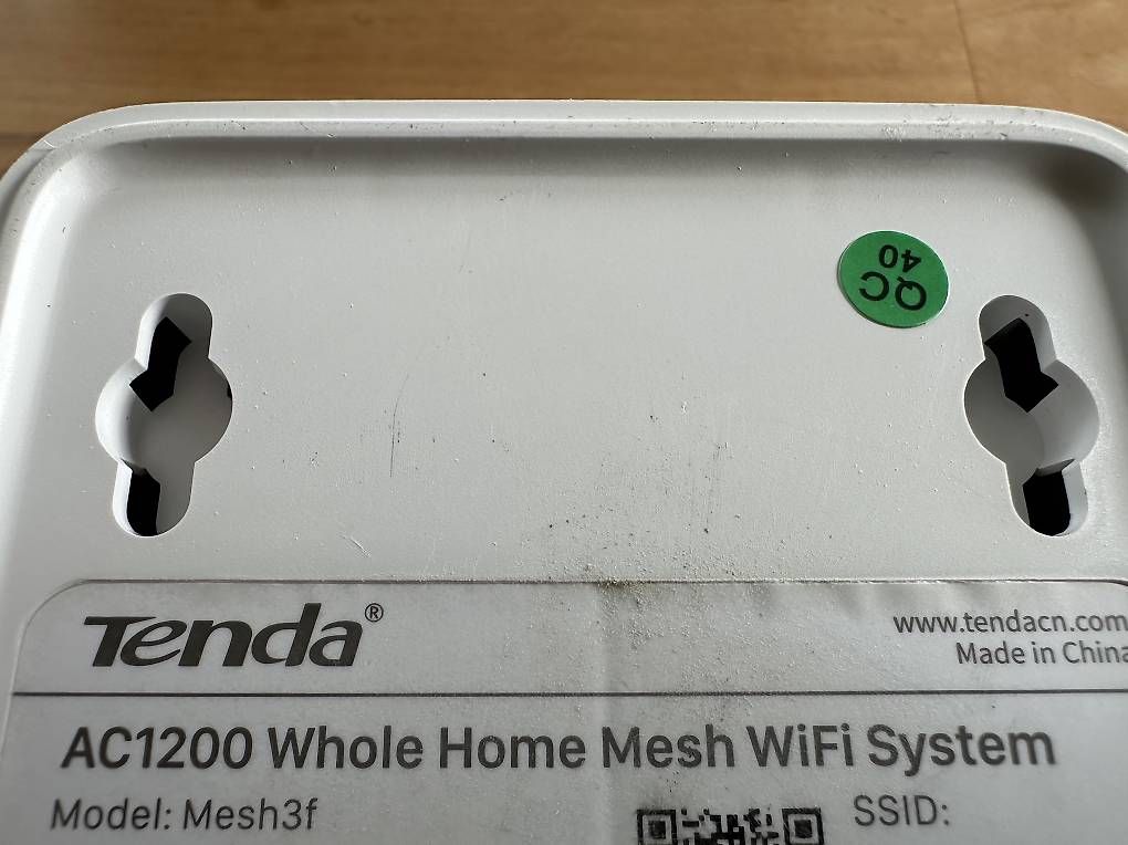 Modem & Router: Nova Tenta Mesh-Netzwerk – Usato da Läufelfingen venduto da BLbeZH 2