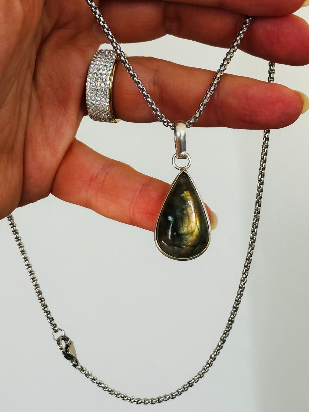 Catenine: Labradorite necklace – Nuovo e nell'imballaggio originale da Genève venduto da AGBERG 8