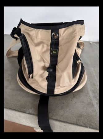 Stylischer Hunter Hunderucksack in Beige