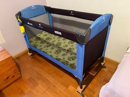 Reisebett Hauck Sleep' n Play blau schwarz gut erhalten