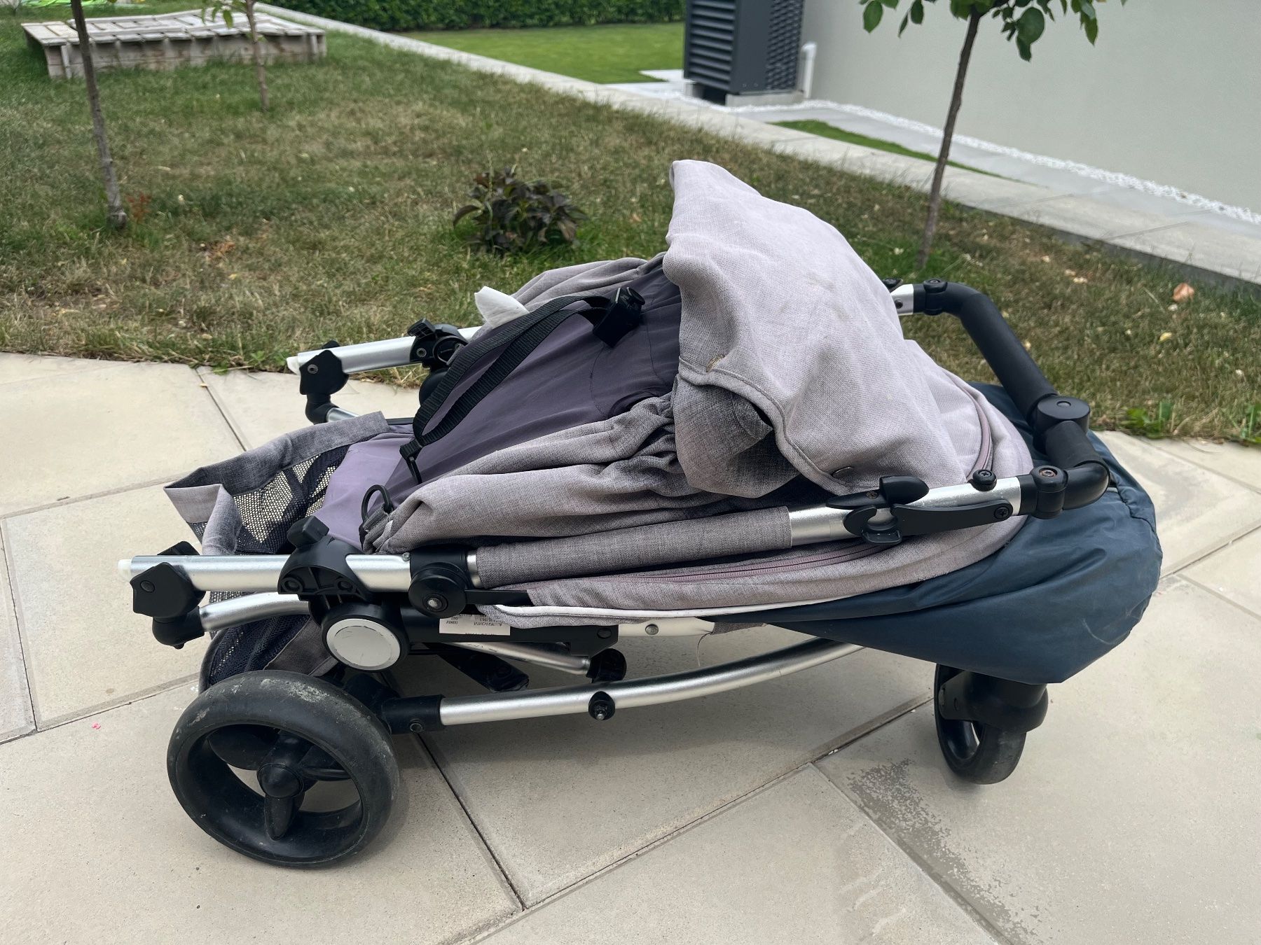 Carrozzine: Buggy KiSS (Kinderwagen) – Usato da Niederhelfenschwil venduto da godstar 4