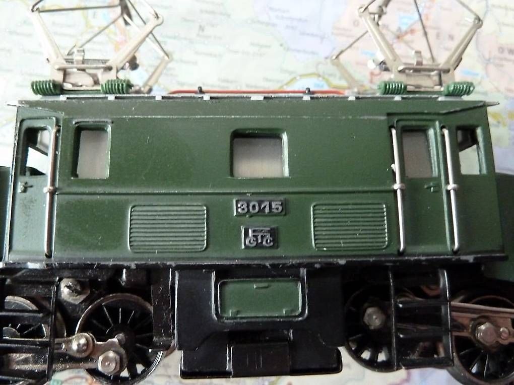 Modelleisenbahnen: Märklin Crocodile 3015 – Gebraucht aus Villigen von Panthertwo 2