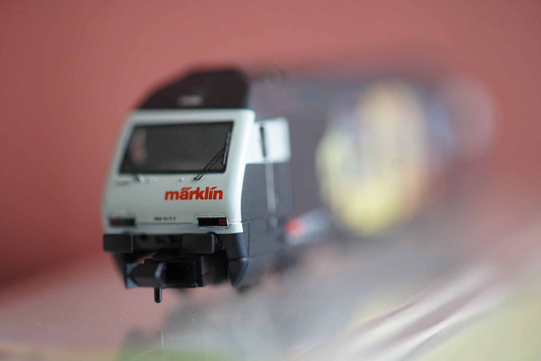 Trix Modellini di ferrovie: Spur n: SBB Re 460 "Heizerlok", Minitrix 12687 – Nuovo e nell'imballaggio originale da Basel venduto da bepebuba 1