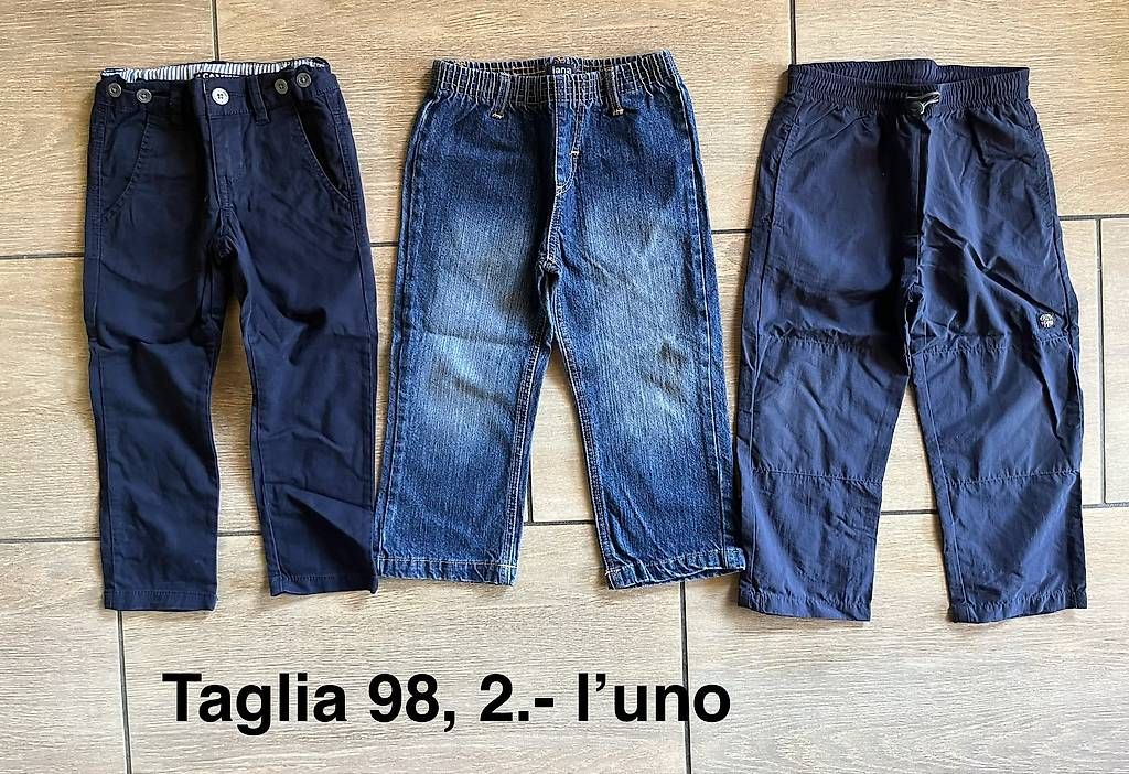 Lotti & Set di vestiti: Vestitini taglia 98 – Usato da Melano venduto da ram_jq9d 2