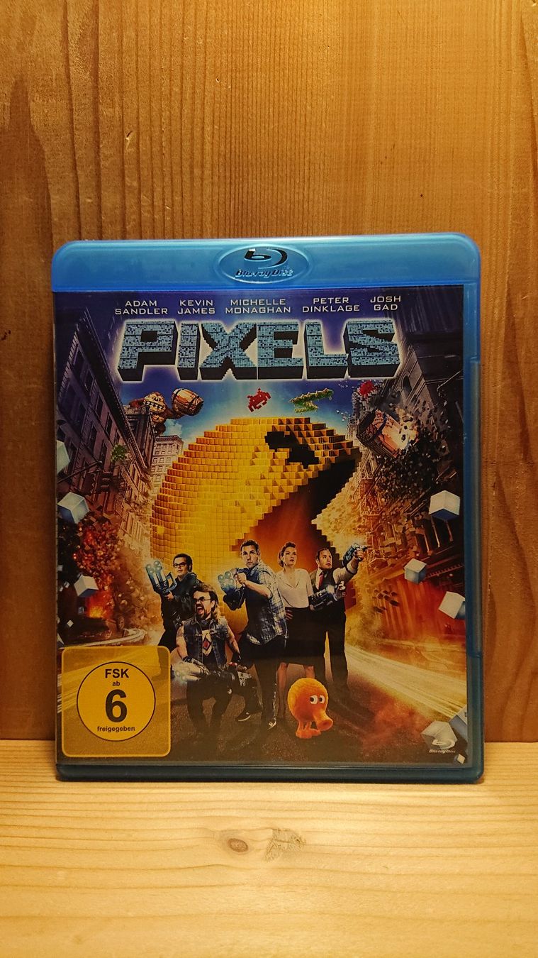 Tutti i DVDs: PIXELS Blu-Ray mit Adam Sandler – Usato da Wilderswil venduto da Exebub