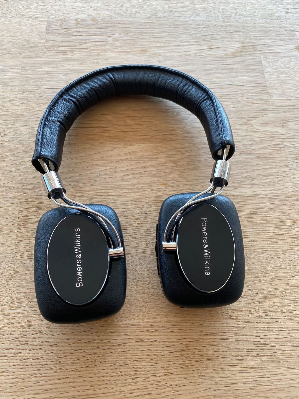 Bowers & Wilkins Kopfhörer: Kopfhörer Bowers & Wilkins P5 Wireless – Gebraucht aus Maur von Fwaits 2