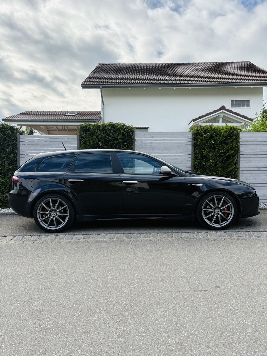 Alfa Romeo Automobili: Alfa Romeo 159 1.8tbi – Usato da lyss venduto da Loperfido21 2