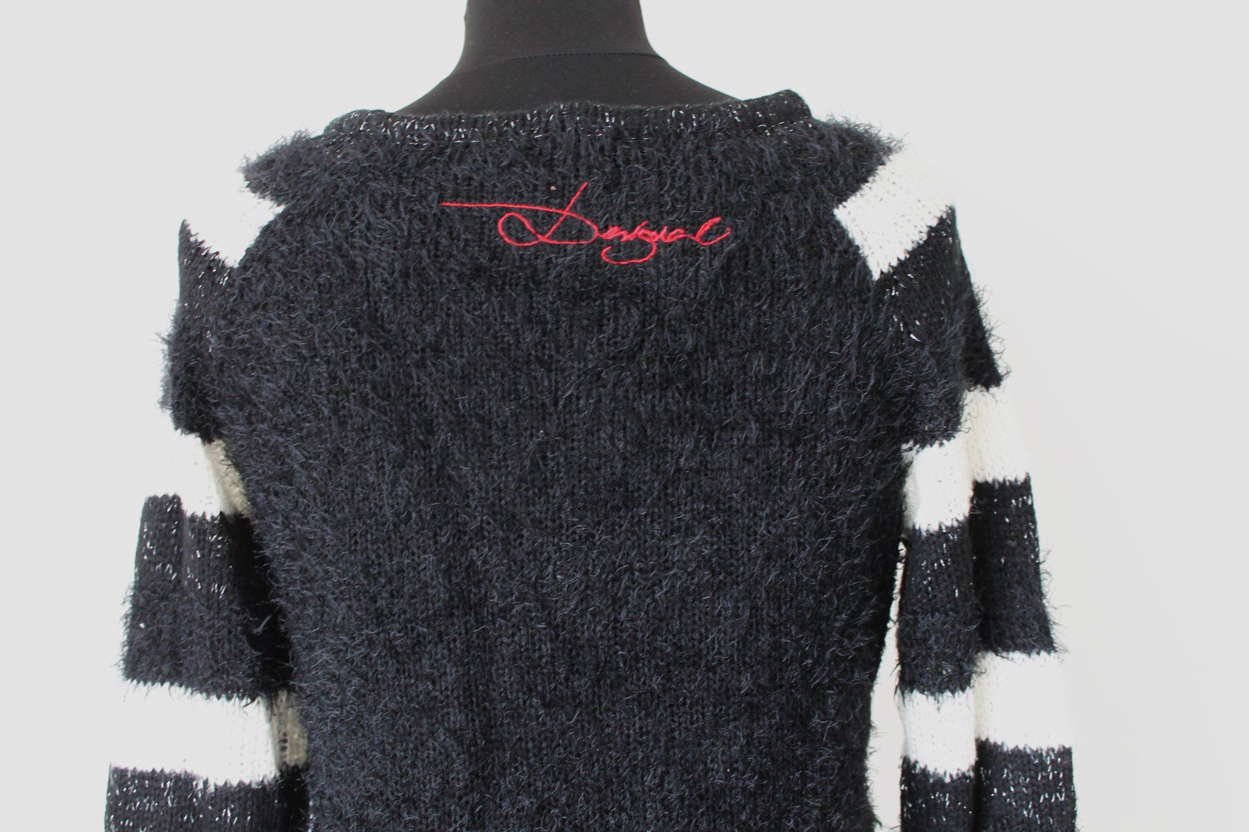 Desigual Maglioni & Felpe: Pullover DESIGUAL taille L – Usato da Chez-le-Bart venduto da jasse 2
