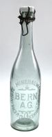 Mineralflasche mit Bügelverschluss Bern