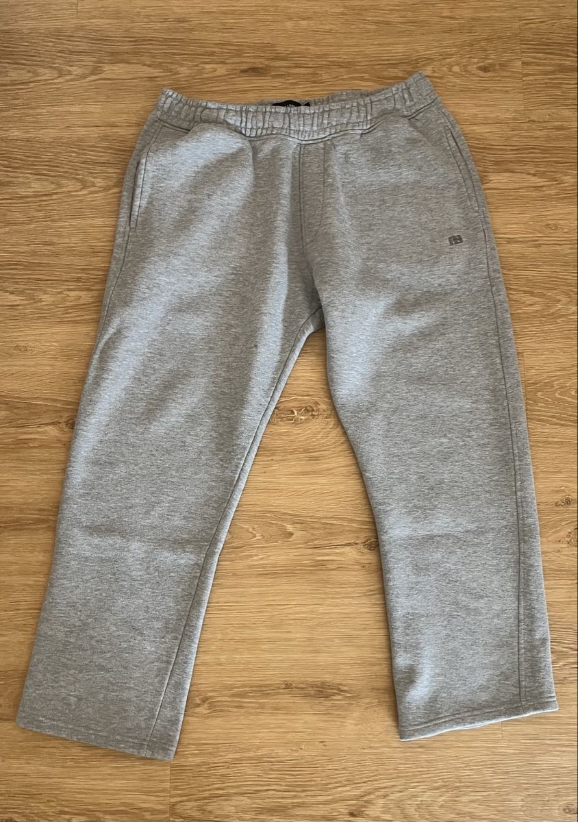 Pull&Bear Pantaloni: Pull&Bear Jogger – Nuovo (secondo la descrizione) da Sarnen venduto da flo_25mp