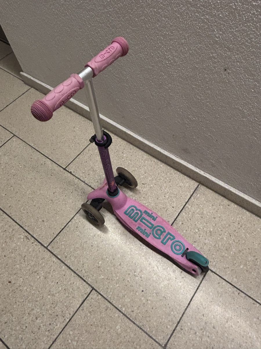 Micro Kickboard: Trottinett Micro rosa – Gebraucht aus Wangen b. Olten von Mbaldur
