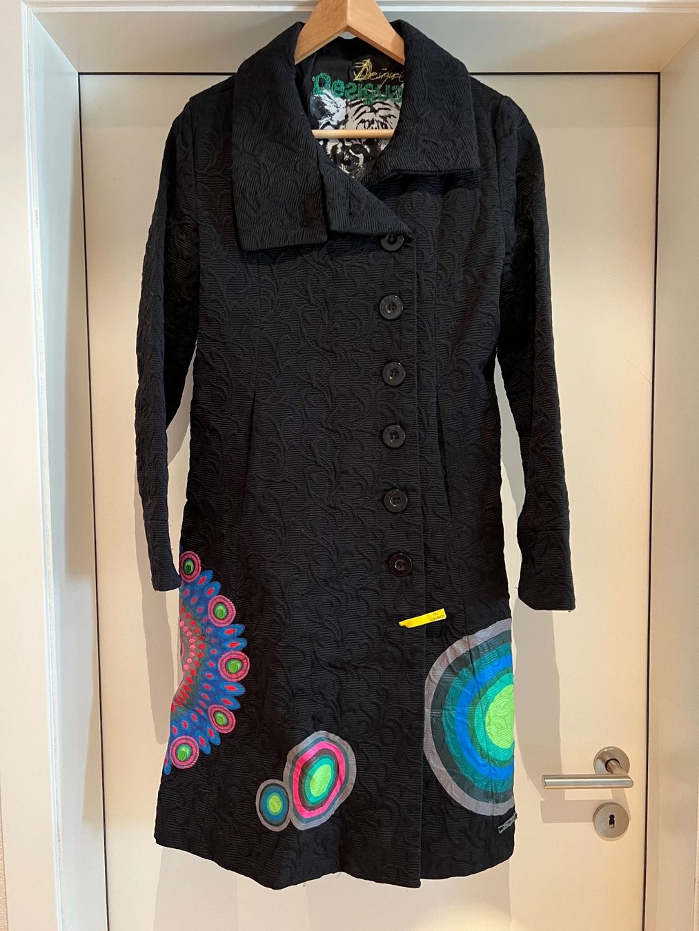 Desigual Cappotti: Mantel von DESIGUAL – Usato da Wünnewil venduto da Muzji