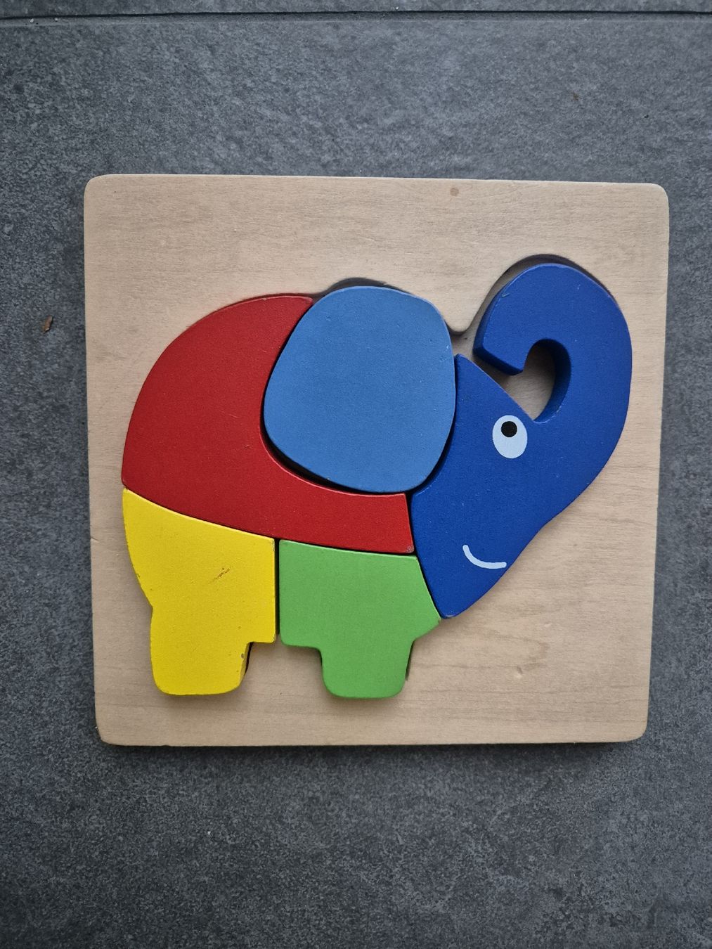 Jouets: Steckpuzzle / Elefant – D'occasion à Cham par Nash7