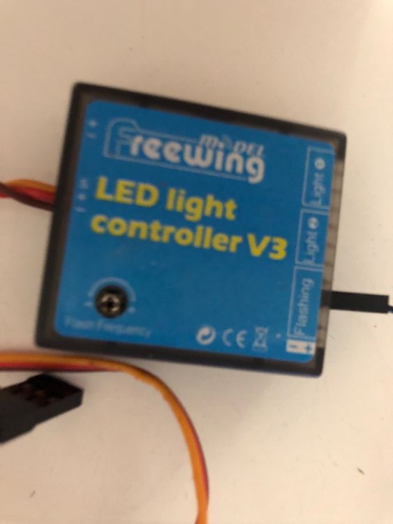 Freewing LED light Controller Kaufen auf Ricardo