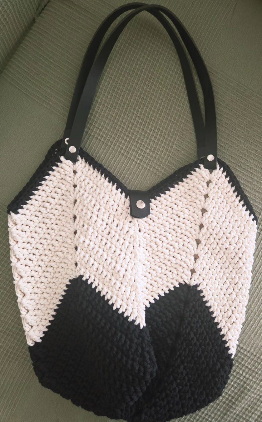 Taschen für Damen: handgefertigte Tasche NEUE – Neu (gemäss Beschreibung) aus Dielsdorf von Hana30