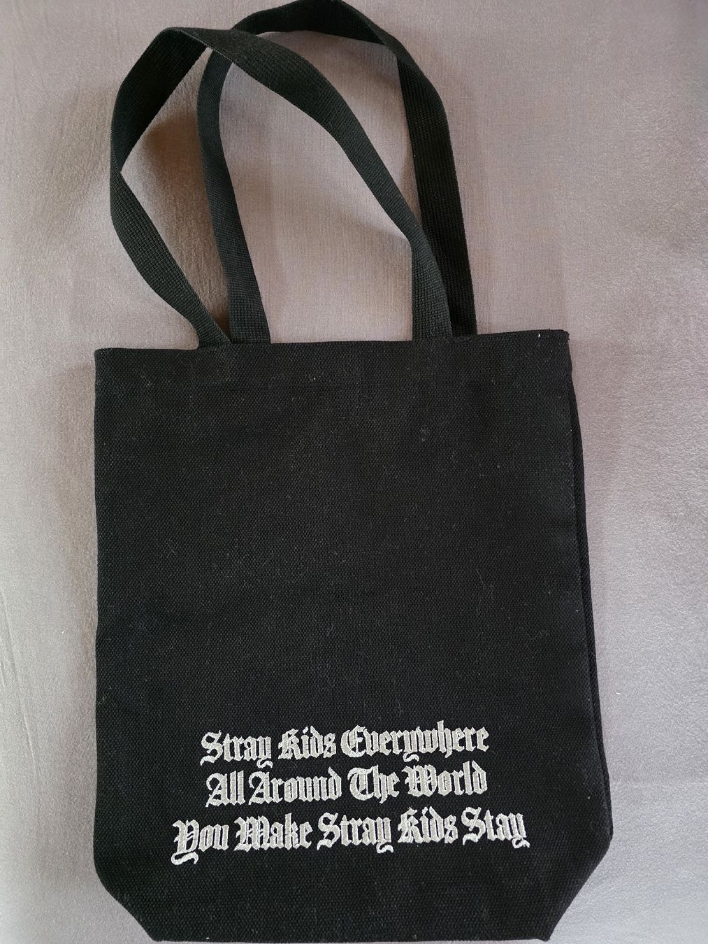 Taschen: Stofftasche schwarz Stray Kids original – Neu (gemäss Beschreibung) aus Wimmis von sal_rj9j 1
