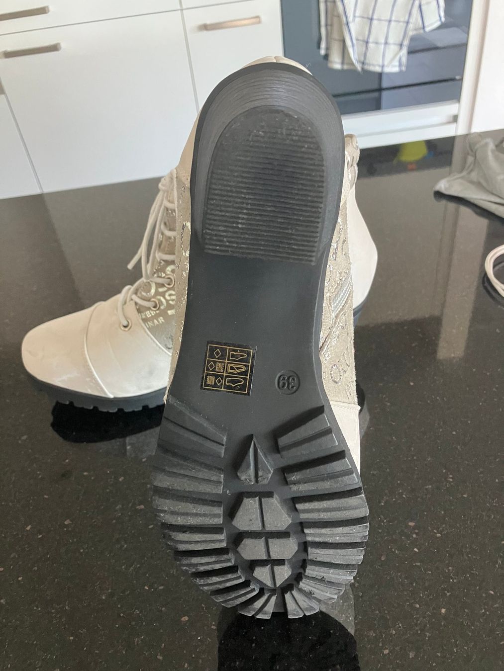 Scarpe da donna: Stiefeletten – Usato da Inwil venduto da shylli 1