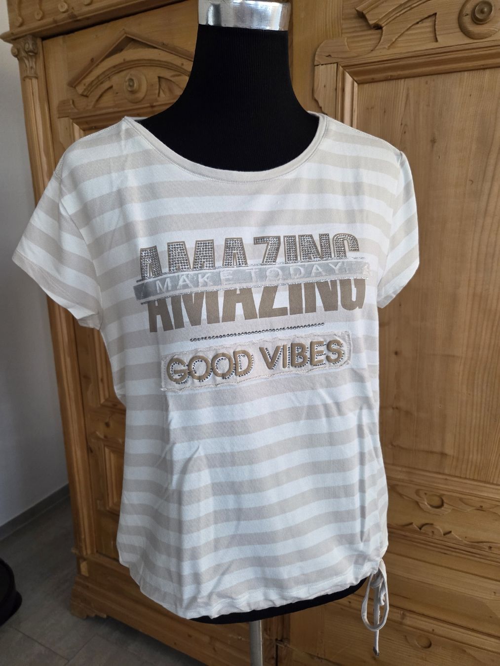 Monari T-shirt: schönes T-Shirt, Monari – Nuovo (secondo la descrizione) da Wiesendangen venduto da Sinhuk