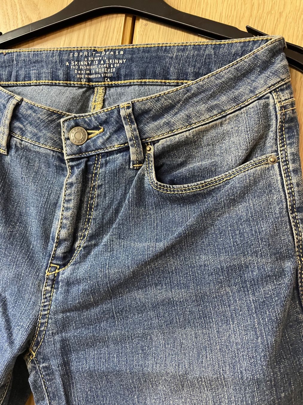 Esprit Jeans: Jeans – Gebraucht aus Hüniken von fio_qb8b 1