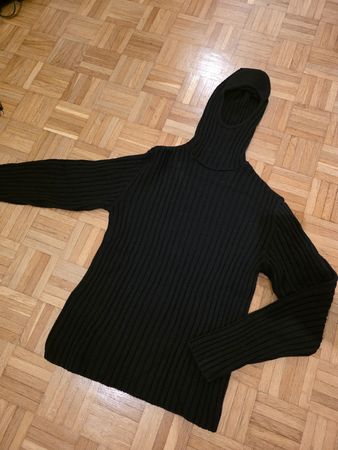 Moschino Strickpullover mit Kapuze, Schwarz, Top Zustand!